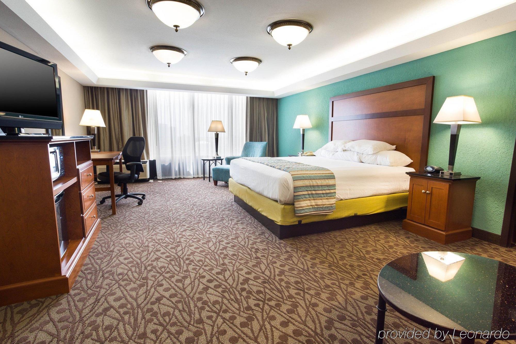 Hotel Drury & Mo